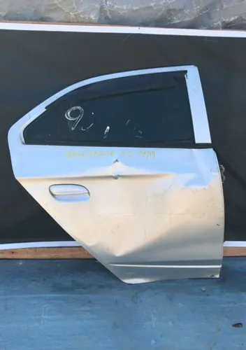 Porta GM Onix\Prisma traseira direita 2014\2019
