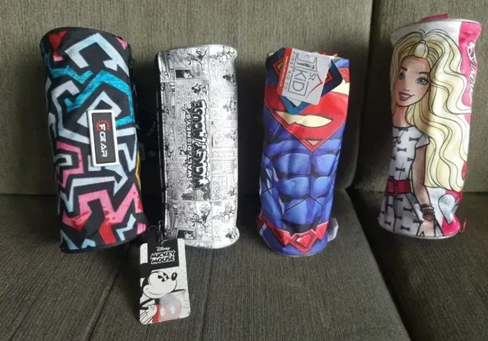 Estojos grandes novos importados 35,00 cada