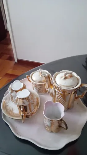 Lindo Tete a Tete, fina porcelana