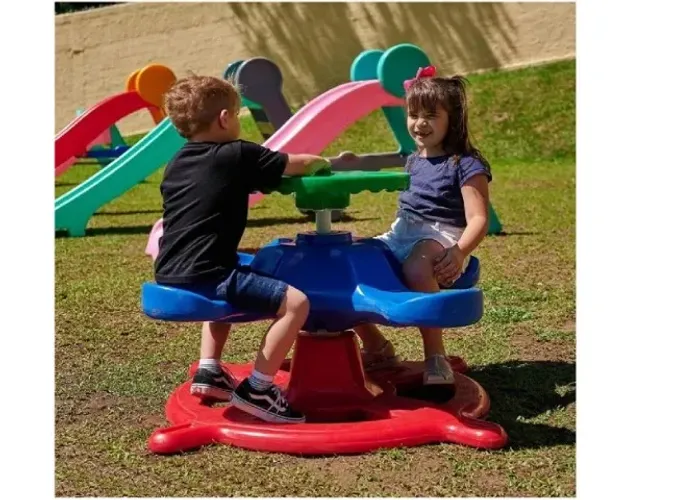 Gira Gira 4 Lugares Crianças - Carrossel Infantil Quádruplo - Parcelo