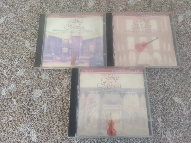 Cds de Música Clássica - Jóias da Música em bom estado.