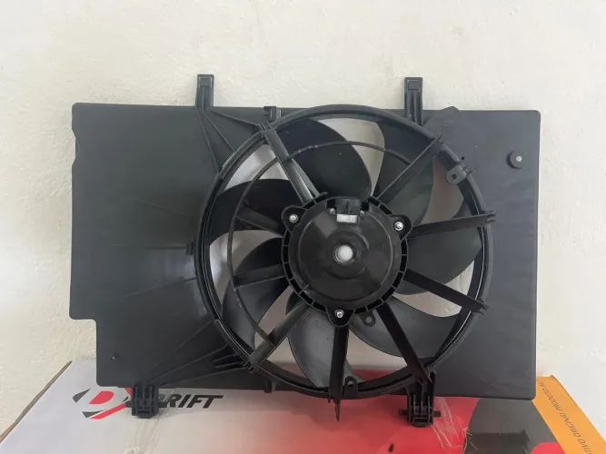 Gmv Radiador Ford Fiesta Rocam 2011/2013 Flex Manual 1.0 / 1.6 Novo