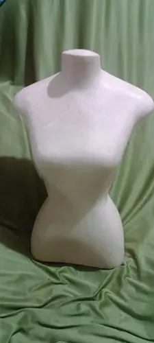 Manequim Feminino Busto 