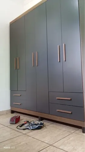 Guarda Roupa de Casal Novo