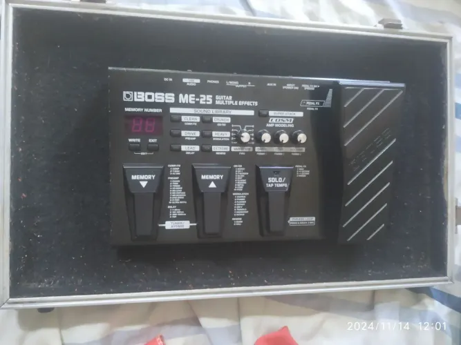 Pedaleira Boss ME-25 Guitarra - COSM Amp Modeling