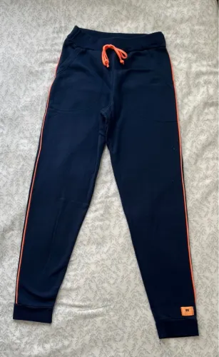 Calça de moletom feminina - Veste 10 anos (TAM 14)