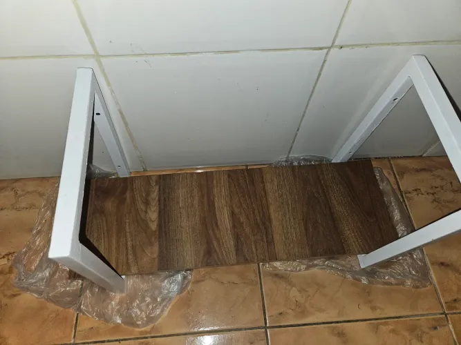 Prateleira de Parede em Metal e Madeira