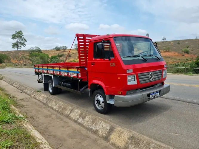 Vw 8.120 RARIDADE, Ano 2011/2012