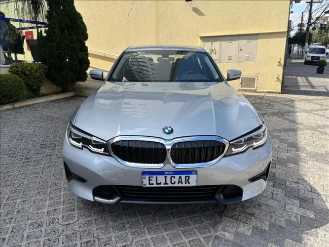 BMW 320I 320i 2020