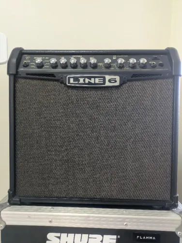Amplificador Line 6 Spider IV 30w