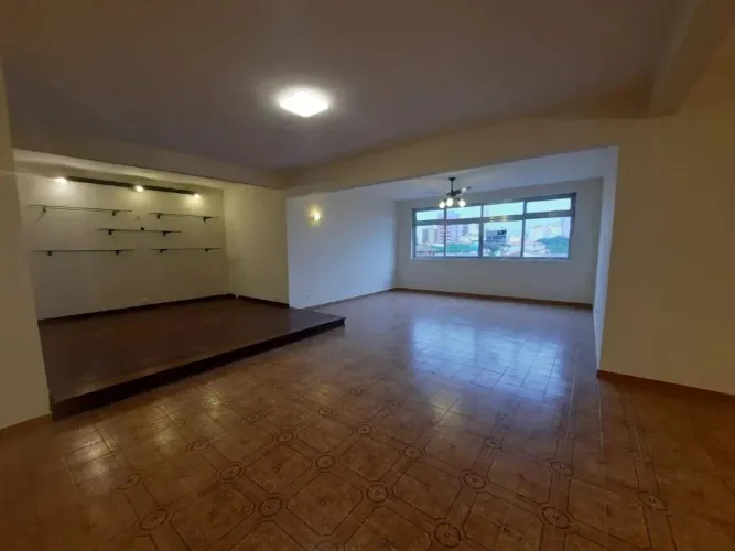 Apartamento amplo, conforto e sofisticação no bairro do Embaré Santos!