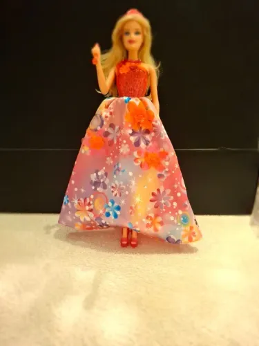 Barbie cantora