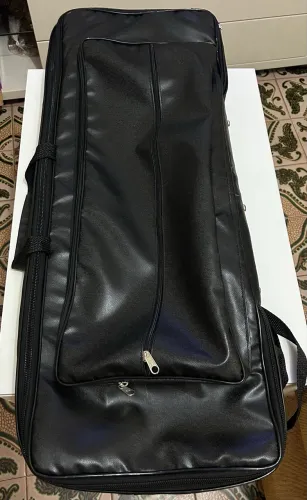Semi Case para teclado 80x30x9 cm - preto