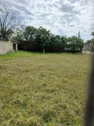 Imóvel para venda possui 300 metros quadrados em Praia de Atlantida Sul Atlantida Sul - Os