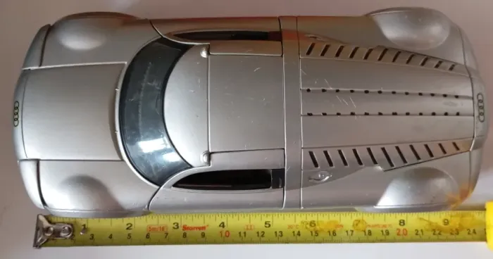 Miniatura Audi Supersportwagen Rosemeyer Maisto 1:18