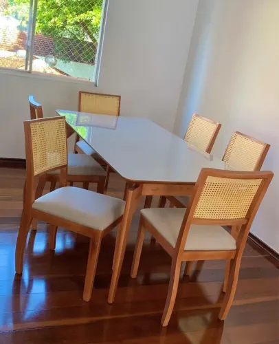 Mesa Alto Padrão com 6 Cadeiras de Tela NOVO
