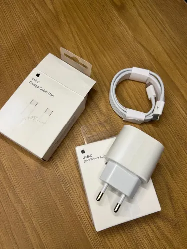 Carregador e Cabo USB-C 2 metros Apple 20W IPhone 15, 16, Pro Max 