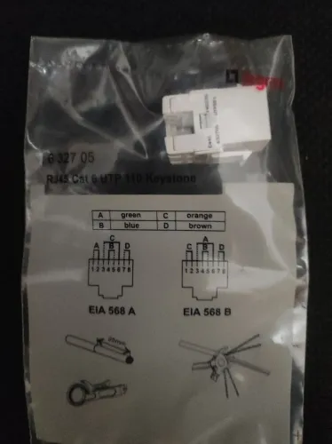 Conector RJ45 Cat 6 UTP 110 Keystone - LEGRAND