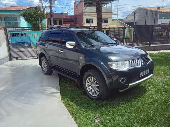 Mitsubishi Pajero Dakar HPE 3.2 4X4 T.I Dies 5P AUT 2011
