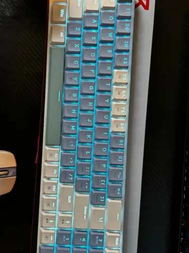 Kit Mouse e teclado mecânico sem fio Redragon