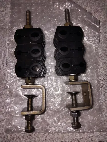 Suportes para antenas de rádio