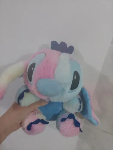 Stitch de pelúcia colorido 70,00 pelúcia anti alérgica