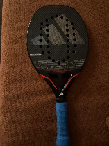 Raquete de Beach Tennis Adidas Adipower 2025