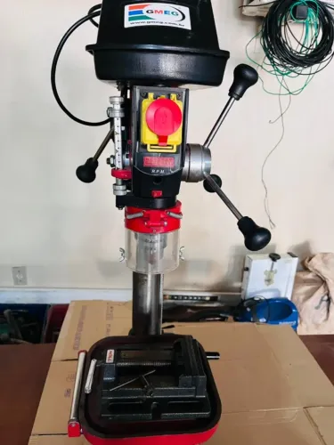 Furadeira de Bancada fbm-160re Motomil