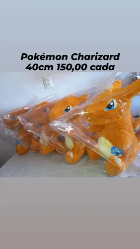 Pokémon Charizard 40cm 150,00 cada 