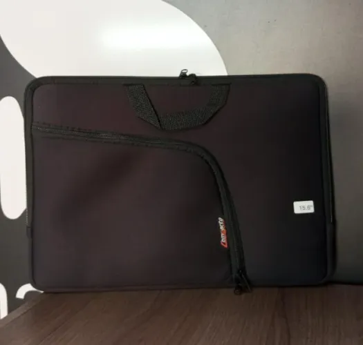 Capa para Notebook 15,6" Compacto