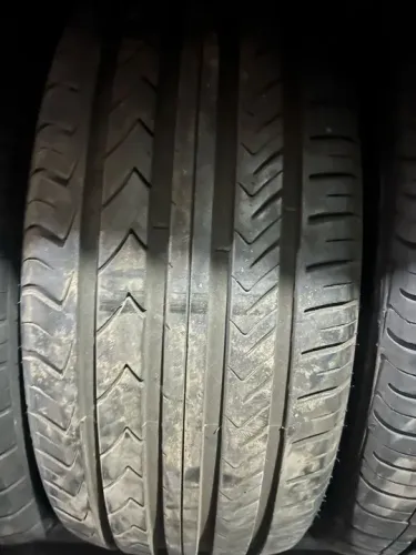 Pneu 235/50/18 Ônix 90 % Vida Util!