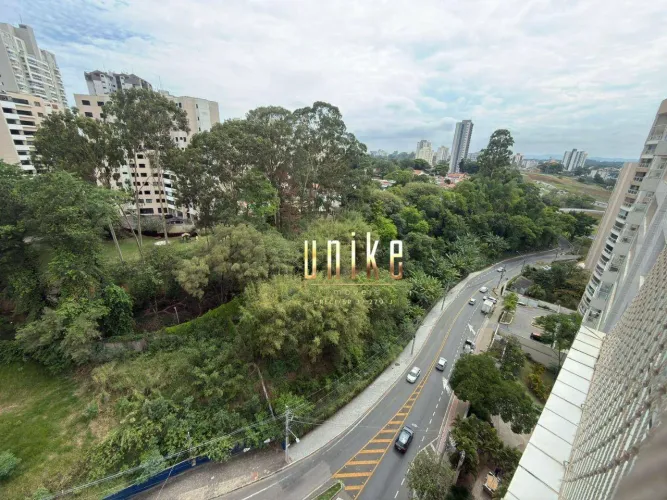 Apartamento com 4 dormitórios à venda, 182 m² por R$ 1.850.000,00 - Condomínio Grand Club