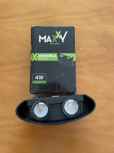 Arandela LED 4 Focos 4W Maxxy
