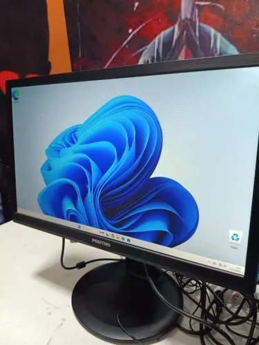 Monitor 22 polegadas HDMI e VGA