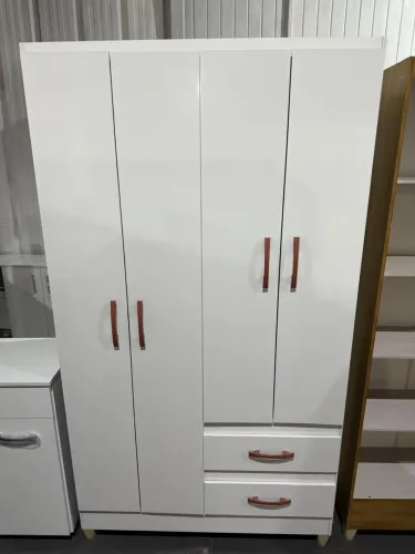 Guarda roupa 4 portas - entrego hoje