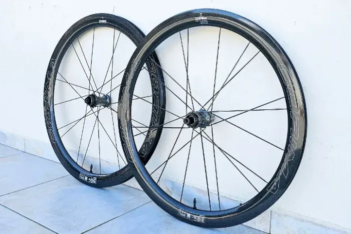 Rodas Corima WS EVO 47mm Carbon - Tubeless - Freehub HG XDR - 1540g - Novas - Road Speed