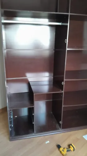 Guarda roupa 6 portas