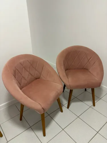 Sofá namoradeira + duas poltronas