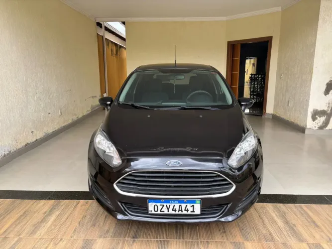 Ford Fiesta 1.5 16V Flex Mec. 5P 2015