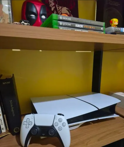 PlayStation 5 Novinho com Leitor
