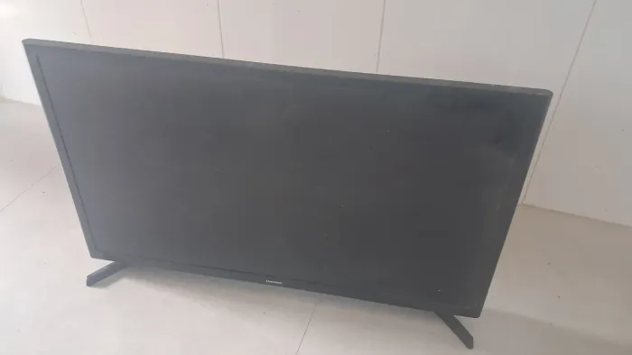 Televisão 32 polegadas Samsung tela quebrada