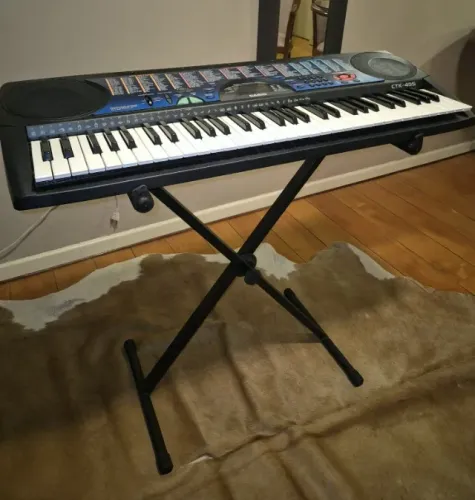 Teclado Casio CTK 495 ótimo estado