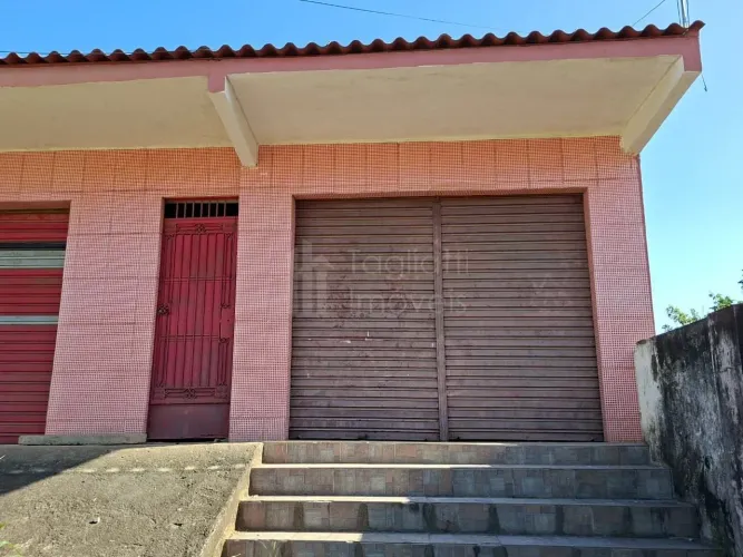 LOJA COMERCIAL PRÓXIMA AO DOM ATACADISTA  ARARUAMA/RJ