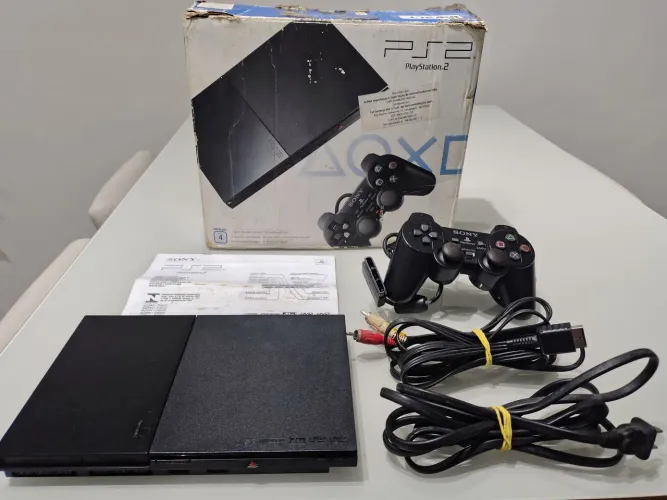 PLAYSTATION 2 COM CAIXA ORIGINAL