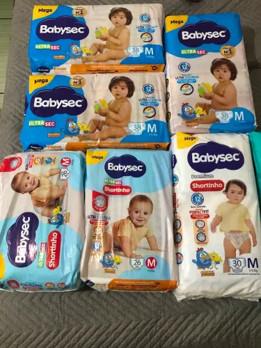 Kit de Fraldas Babysec M Lacradas - 196 Unidades