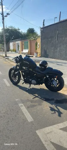 Vendo ou troco por carro de meu interesse.