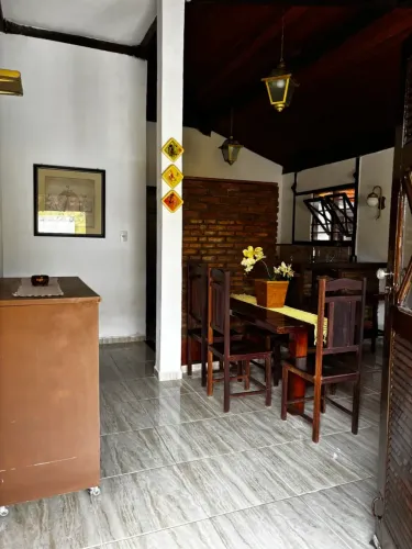 casa com 2 quartos sendo uma suite no Village I Porto Segura Bahia
