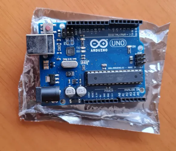 Kit Escolar de Robótica e Programação com Estojo - Pouco Usado
