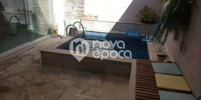 Tijuca | Casa de Vila 3 quartos, sendo 1 suite