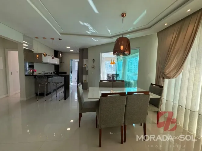 Apartamento Quadra Mar para alugar em Meia Praia - Itapema/SC